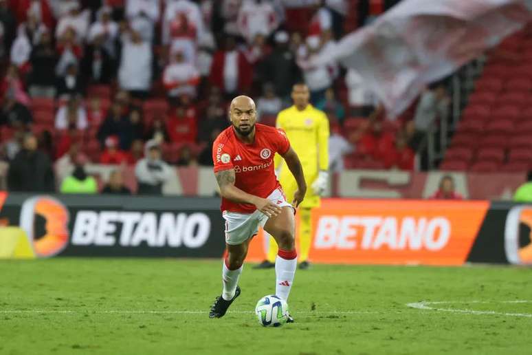 Rodrigo Moledo pode não jogar mais pelo Colorado –