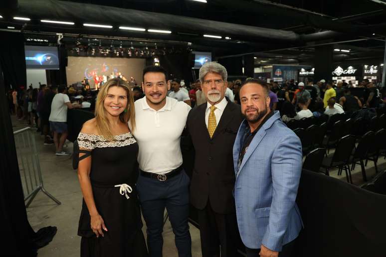 Mr. Olympia Brasil Expo 2023 começa com ídolos do esporte 