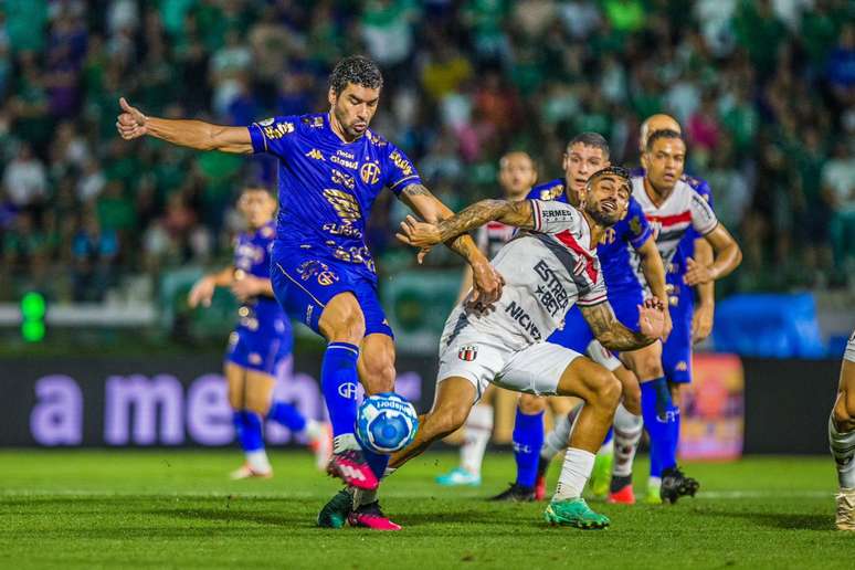 Guarani perde para o Botafogo-SP e não consegue assumir o G-4 da Série B (Foto📸 Thomaz Marostegan/GuaraniFC)