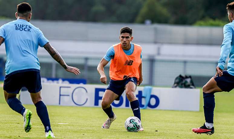 Jogadores do Porto durante treinamento da equipe –