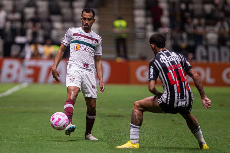 Lima foi um dos que jogou abaixo pelo Fluminense 