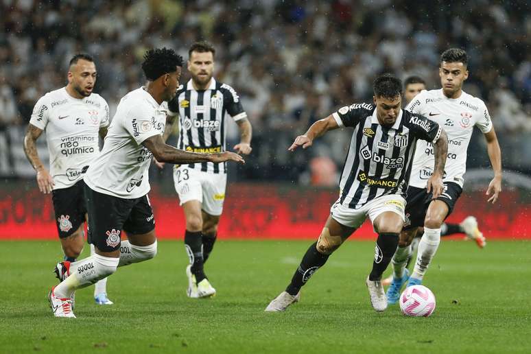 Veja os melhores momentos do jogo Santos 3 x 1 São Paulo 