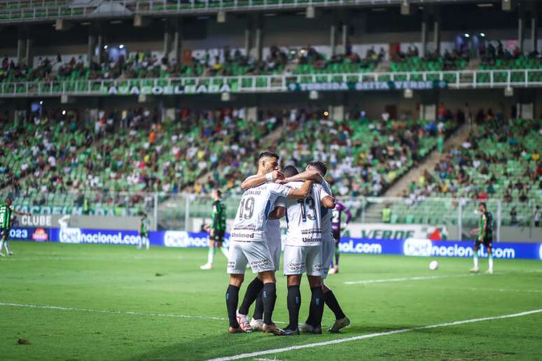 Palmeiras x Grêmio: onde assistir, escalações e como chegam os