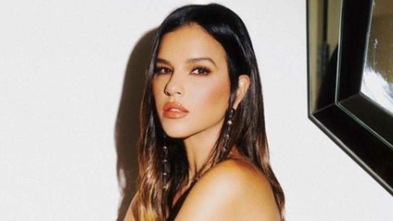 Mariana Rios vents after her home was broken into and stolen