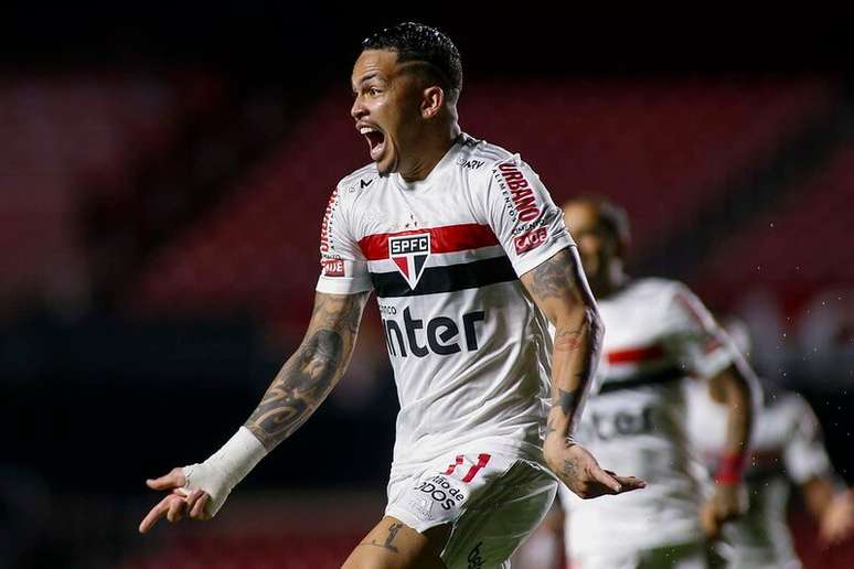 Luciano é o vice-artilheiro do São Paulo, com 12 gols, na temporada –