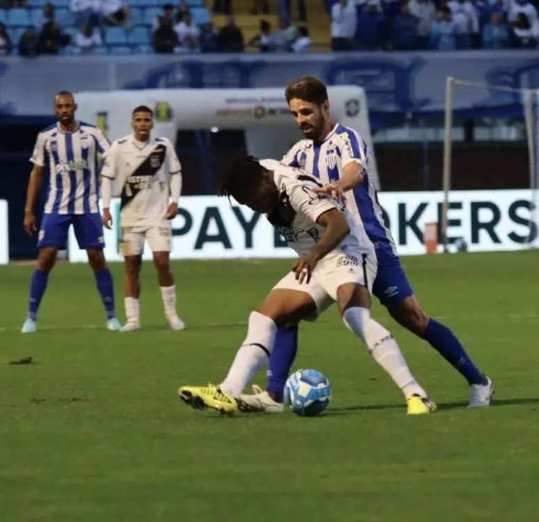 ABC busca empate com o Avaí, mas stá rebaixado na Série B