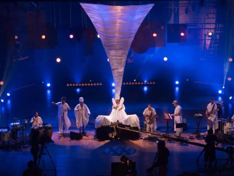 O musical in&eacute;dito 'Especial Elza Ao Vivo no Municipal' exibir&aacute; o &uacute;ltimo show da cantora