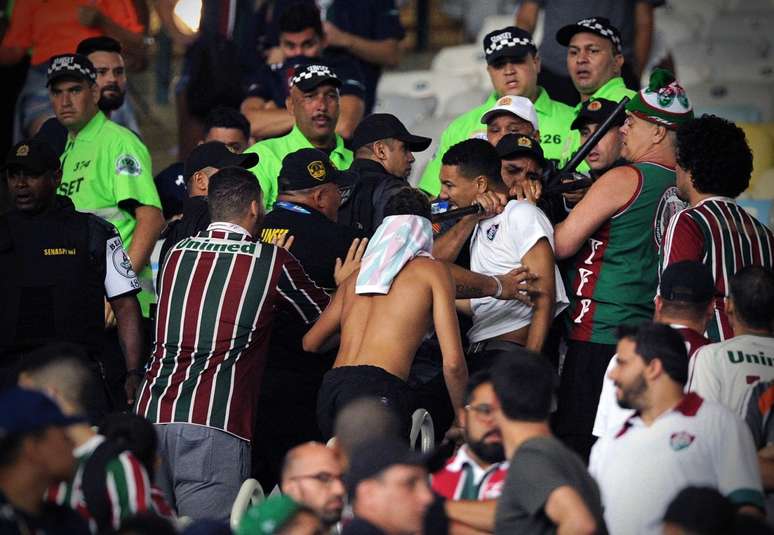 Violência e brigas de torcida preocupam autoridades antes da final entre Fluminense e Boca Juniors