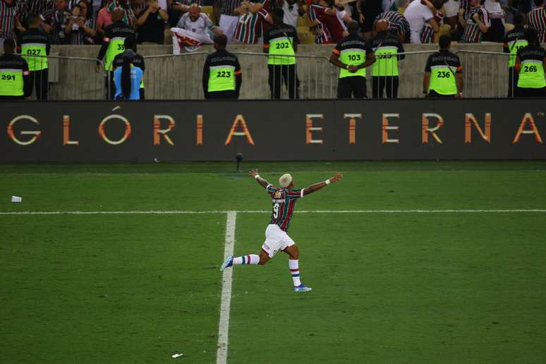 The Strongest 1 x 0 Fluminense  Taça Libertadores: melhores momentos