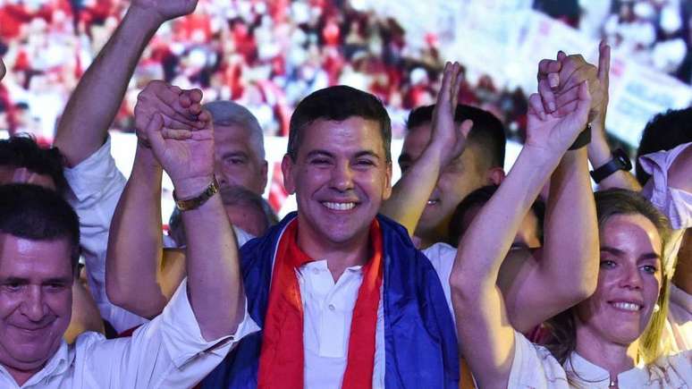 Santiago Peña, do Partido Colorado, ocupa a presidência do Paraguai desde agosto de 2023