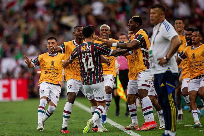 Cano marcou o primeiro gol do Fluminense na decisão contra o Boca Juniors, pela Copa Libertadores –