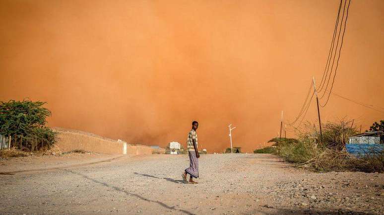 Partes da África Oriental sofreram a pior seca dos últimos 40 anos, deslocando quase 1,2 milhões de pessoas só na Somália