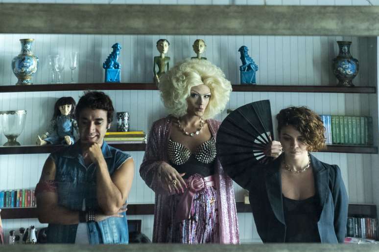 &lsquo;Fervo&rsquo; une hist&oacute;rias de casas mal-assombradas com humor e muita representatividade 