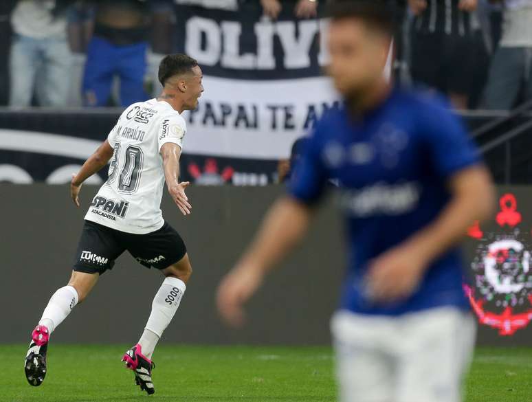 Corinthians fica a detalhes de perder promessa para clube do Brasil