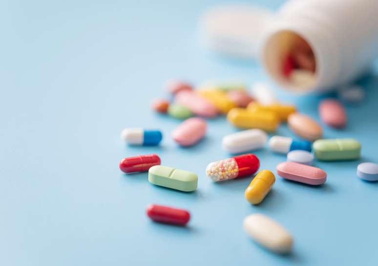 Are there vitamins that help growth?
