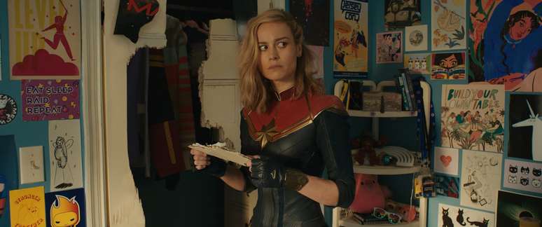 Brie Larson como Capitã Marvel