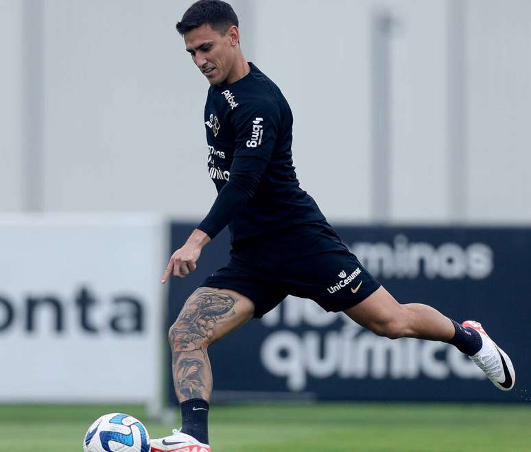 Corinthians fecha com Matías Rojas e faz comunicado oficial ao Racing;  anúncio não será agora