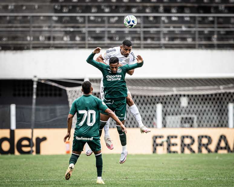 Com retorno dos titulares, Inter recebe o Santos em confronto direto do  Brasileirão