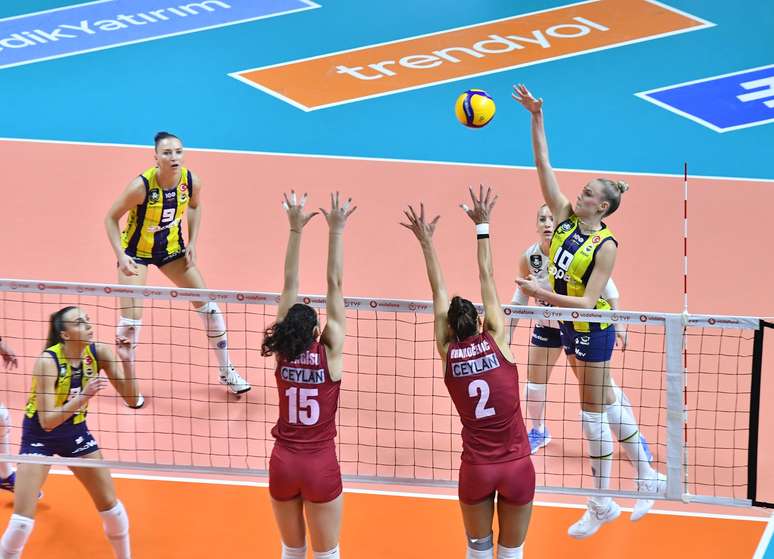 7ª rodada do Campeonato Turco de vôlei feminino começa nessa sexta (10);  confira os jogos