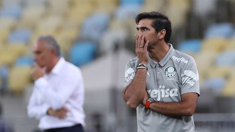 Abel lamenta derrota para o Flamengo: 'poderíamos ter tirado o Flamengo da luta'. 