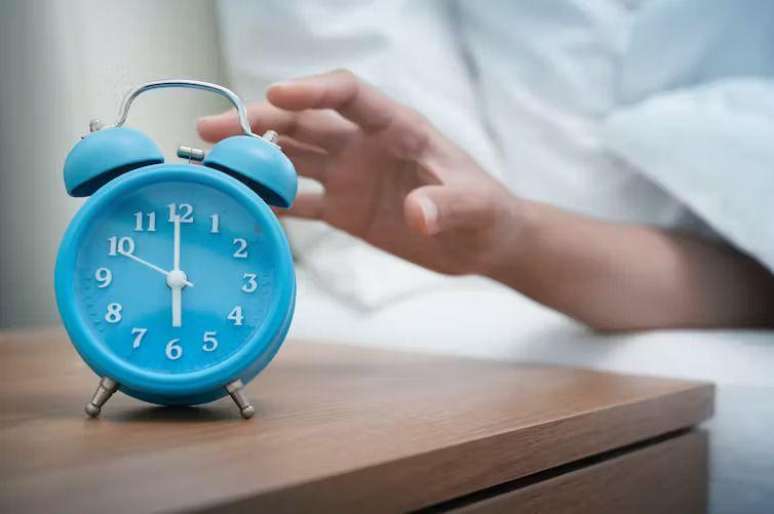 Circadian rhythms are powerful internal timekeepers that guide a person's physiological and intellectual functioning throughout the day Circadian rhythms are powerful internal timekeepers that guide a person's physiological and intellectual functioning throughout the day