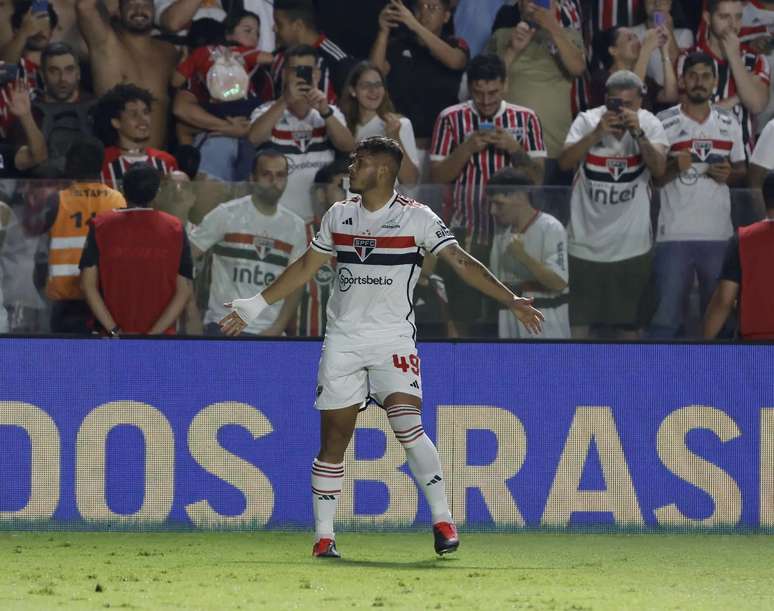 São Paulo iguala pontuação do Grêmio como melhor mandante do Campeonato  Brasileiro