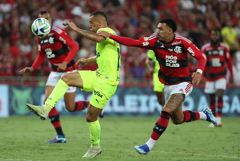 Matheuzinho carries out tactical studies to establish himself at Flamengo