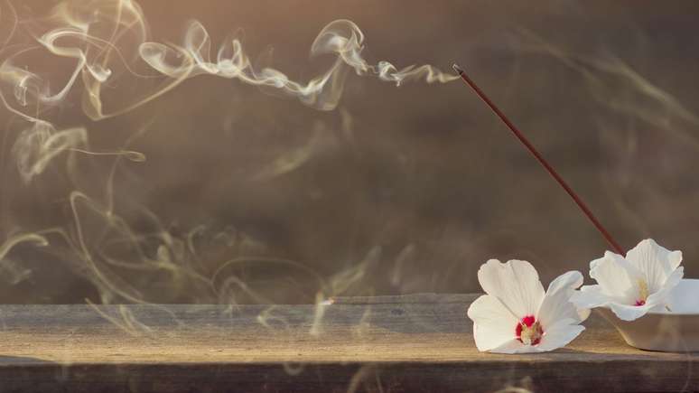 Incense for better sleep: 4 effective options