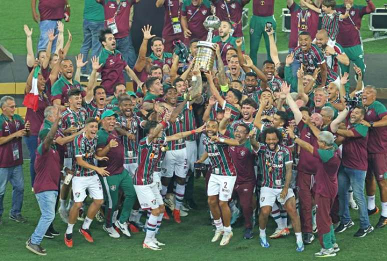 Campeões da Libertadores devem desfilar em trio elétrico numa grande comemoração –