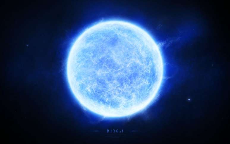 A estrela azul R136a1 possui temperatura de 53.000 K (Imagem: Reprodução/Joannie Dennis/CC BY-SA)