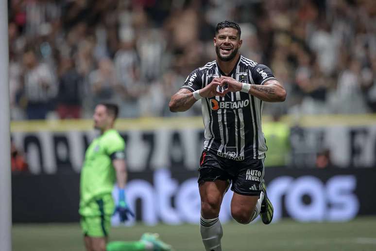 Atlético-MG: Hulk quebra recorde mundial com gol no clássico com