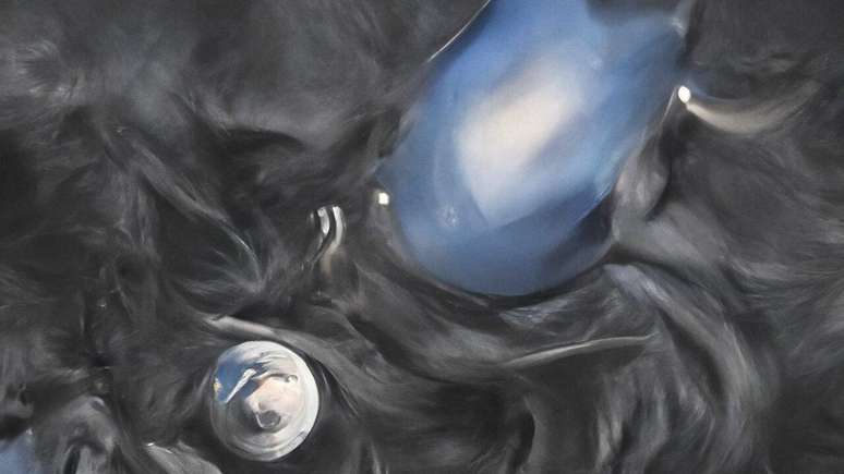 Arte da gal&aacute;xia espiral barrada ceers-2112, vista no universo primitivo.