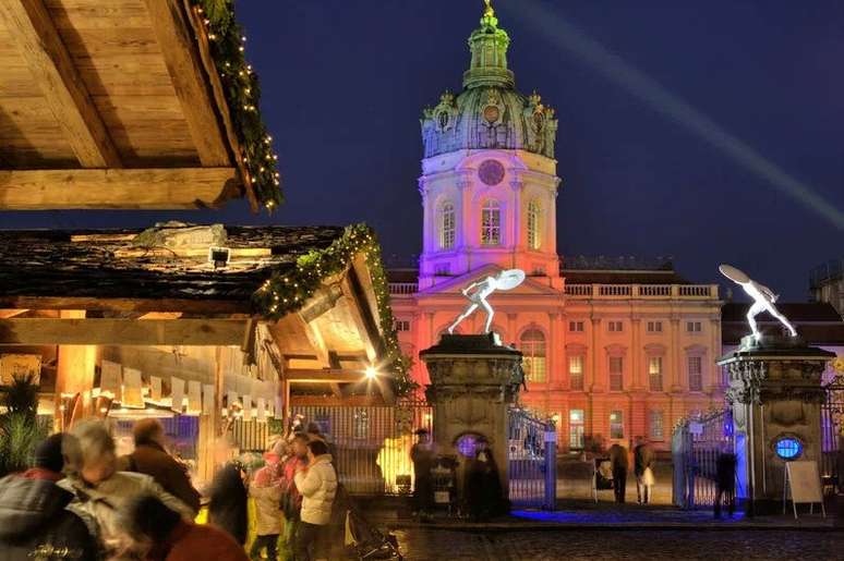 Mercado natalino no Palácio de Charlottenburg 