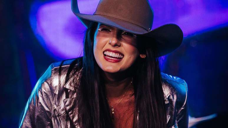 Ana Castela has cosmetic surgery on her nose;  See the before and after!