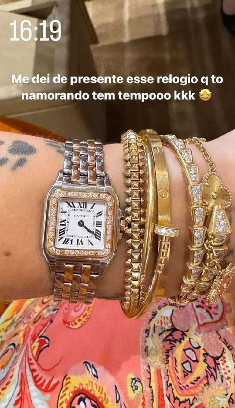 Vírginia Fonseca buys a watch worth over R$94 thousand
