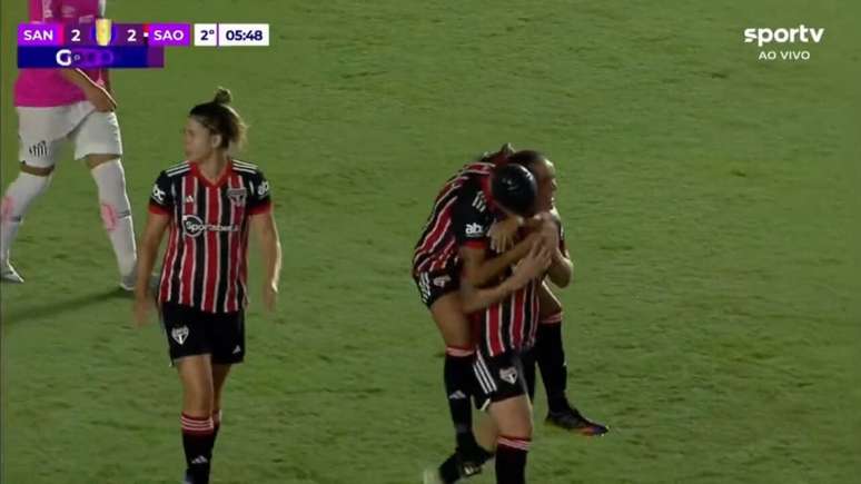 São Paulo massacra o Santos pelo Paulista feminino