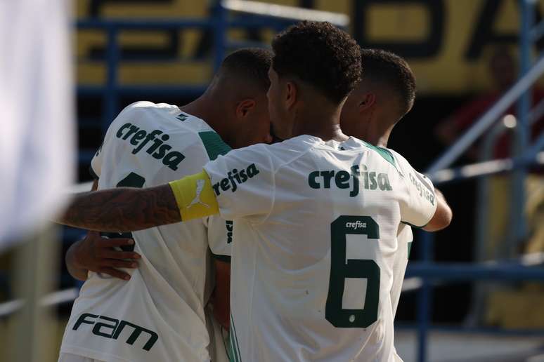 Palmeiras vence São Paulo de virada e é campeão da Copa Paulista