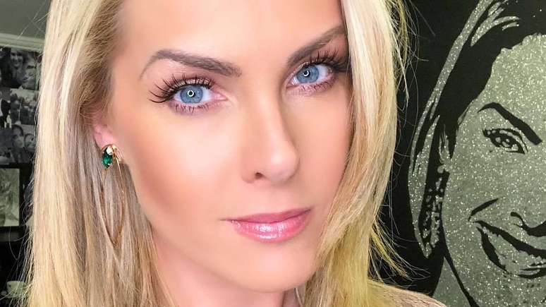 Ana Hickmann reaparece nas redes: Vou lutar pelo meu filho, pela minha  vida, pelos meus negócios