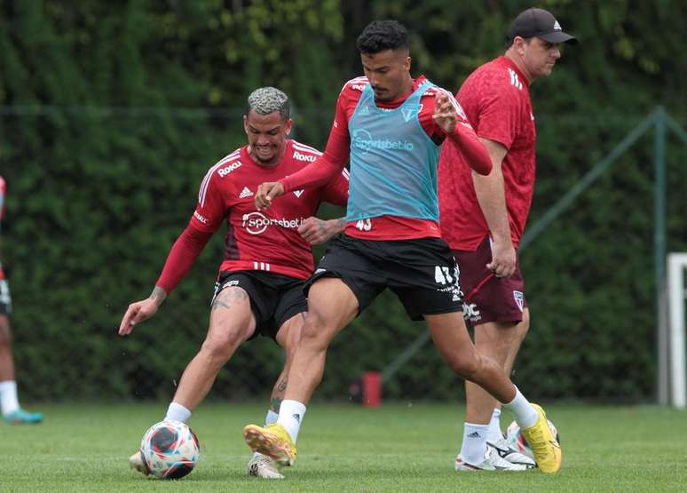 Walce deve deixar o S&atilde;o Paulo &ndash;