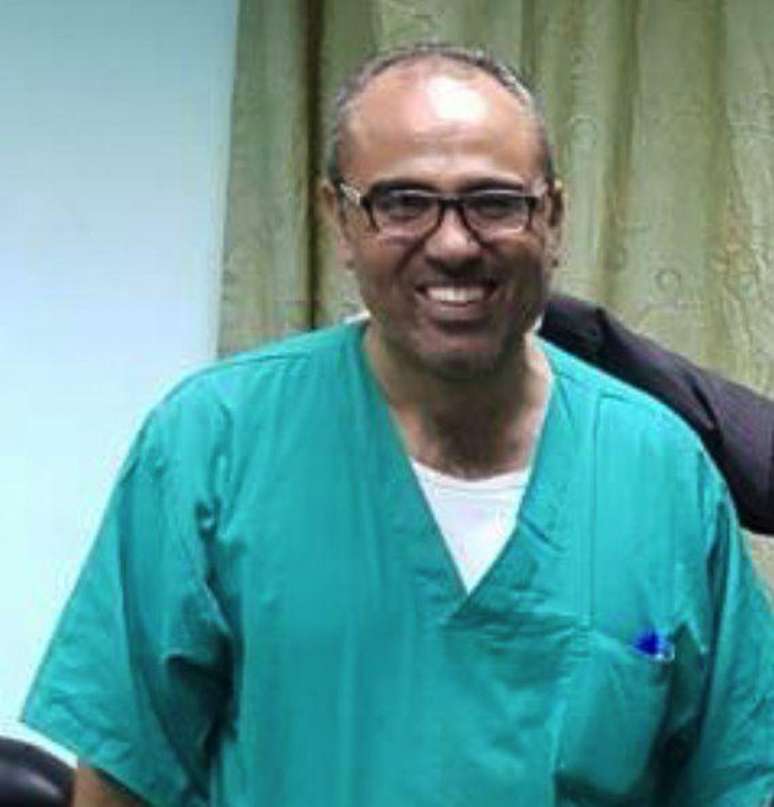 Marwan Abu Saada &eacute; o chefe do Departamento de Cirurgia Geral do hospital