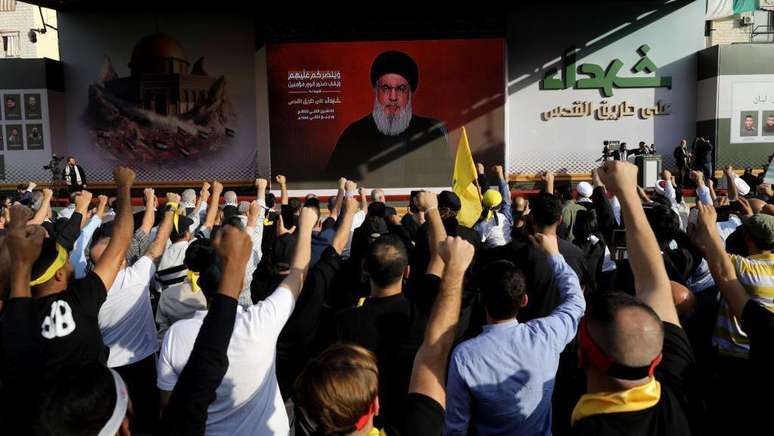 O Hezbollah e seu líder, Hassan Nasrallah, ameaçam abrir uma segunda frente na guerra