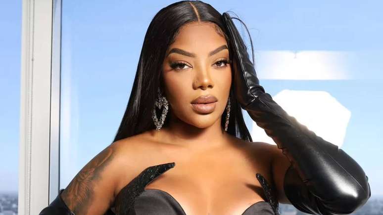 Ludmilla wears a red bikini and a beautiful beach photo on the web: ‘Musa yes!’