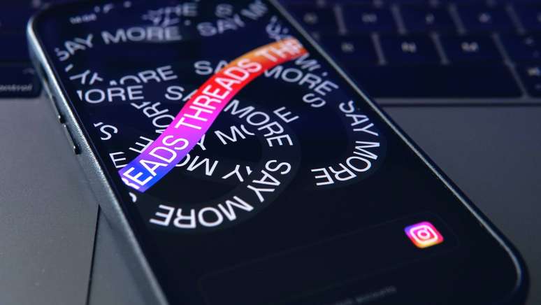 Threads start testing hashtags, but without using hashtags