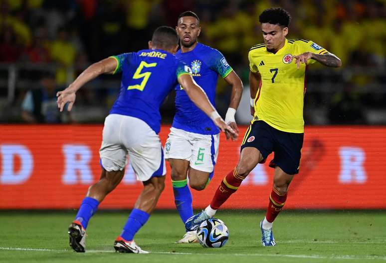 Brasil perde de virada para a Colômbia com brilho de Luis Diaz