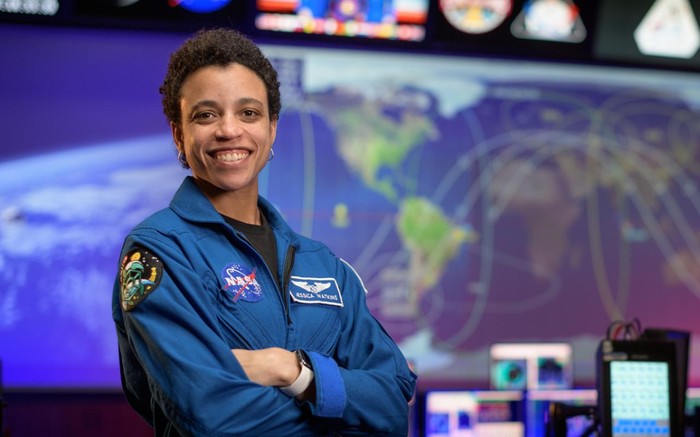 Jessica Watkins foi a primeira mulher negra a servir em uma missão longa na ISS (Imagem: Reprodução/NASA/Bill Ingalls)