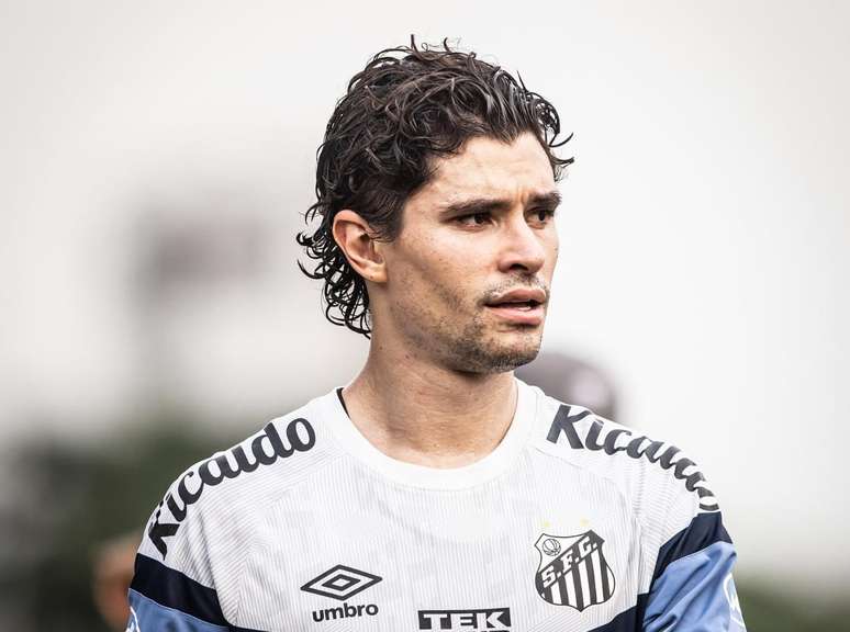 Santos returns to training with the aim of the duel against Botafogo