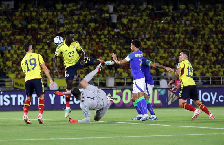 Resultado inédito para o Brasil: derrota para a Colômbia nas Eliminatórias para a Copa do Mundo