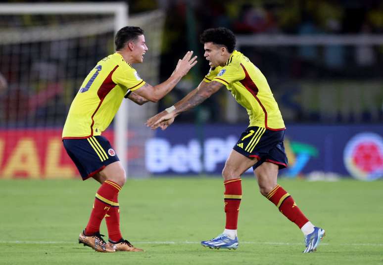 Luis Díaz, da Colômbia, comemora gol marcado contra o Brasil pelas Eliminatórias da Copa. 