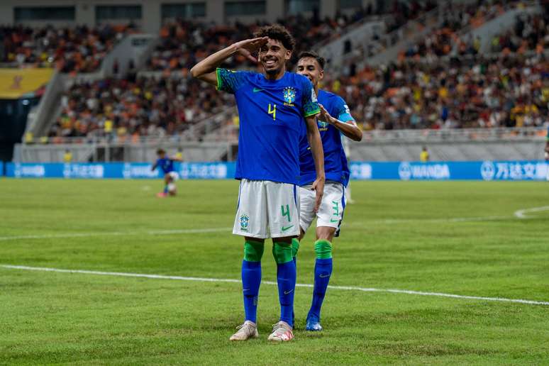 Brasil e Costa Rica fazem jogo de vida ou morte, nesta sexta