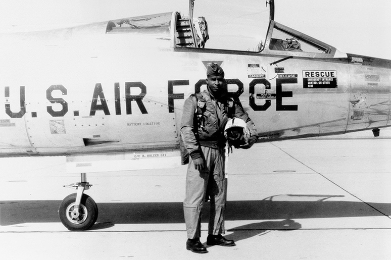Robert H. Lawrence é considerado o primeiro astronauta negro dos Estados Unidos (Imagem: Reprodução/U.S. Air Force)